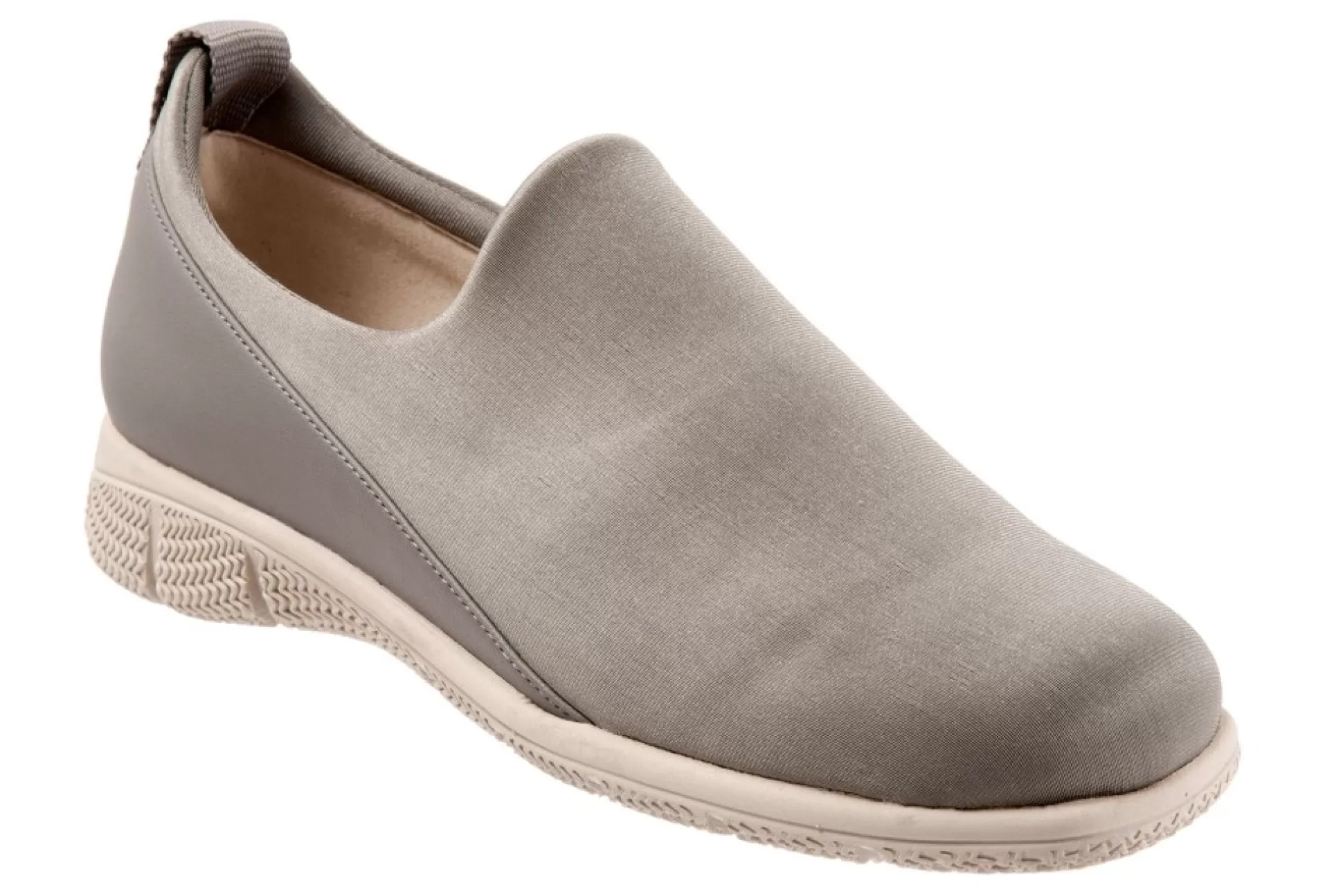 Trotters Slip Ons< Ultima - Footsmart